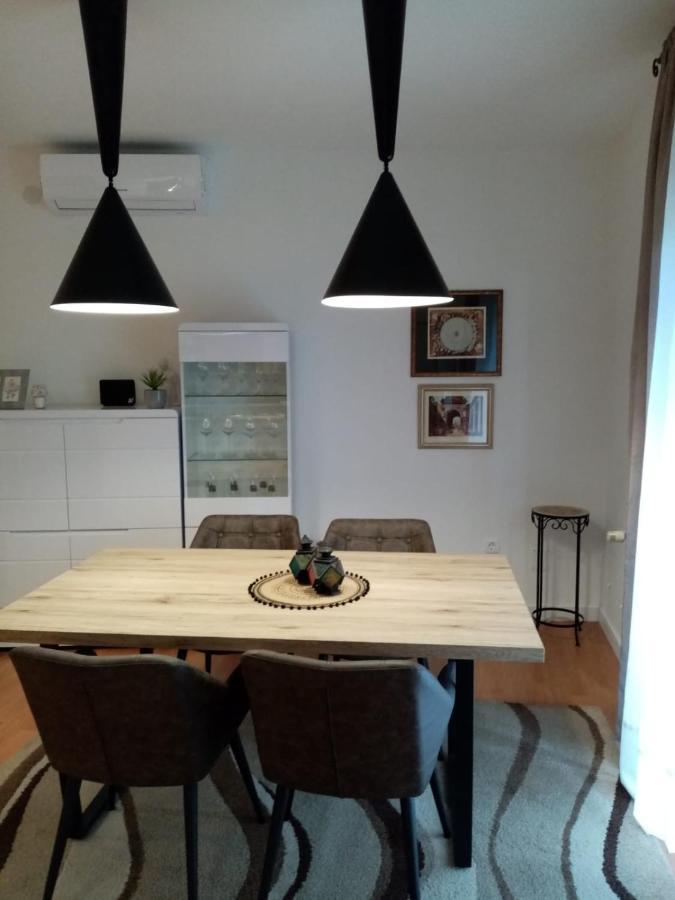 Apartment Pino Zadar Zewnętrze zdjęcie